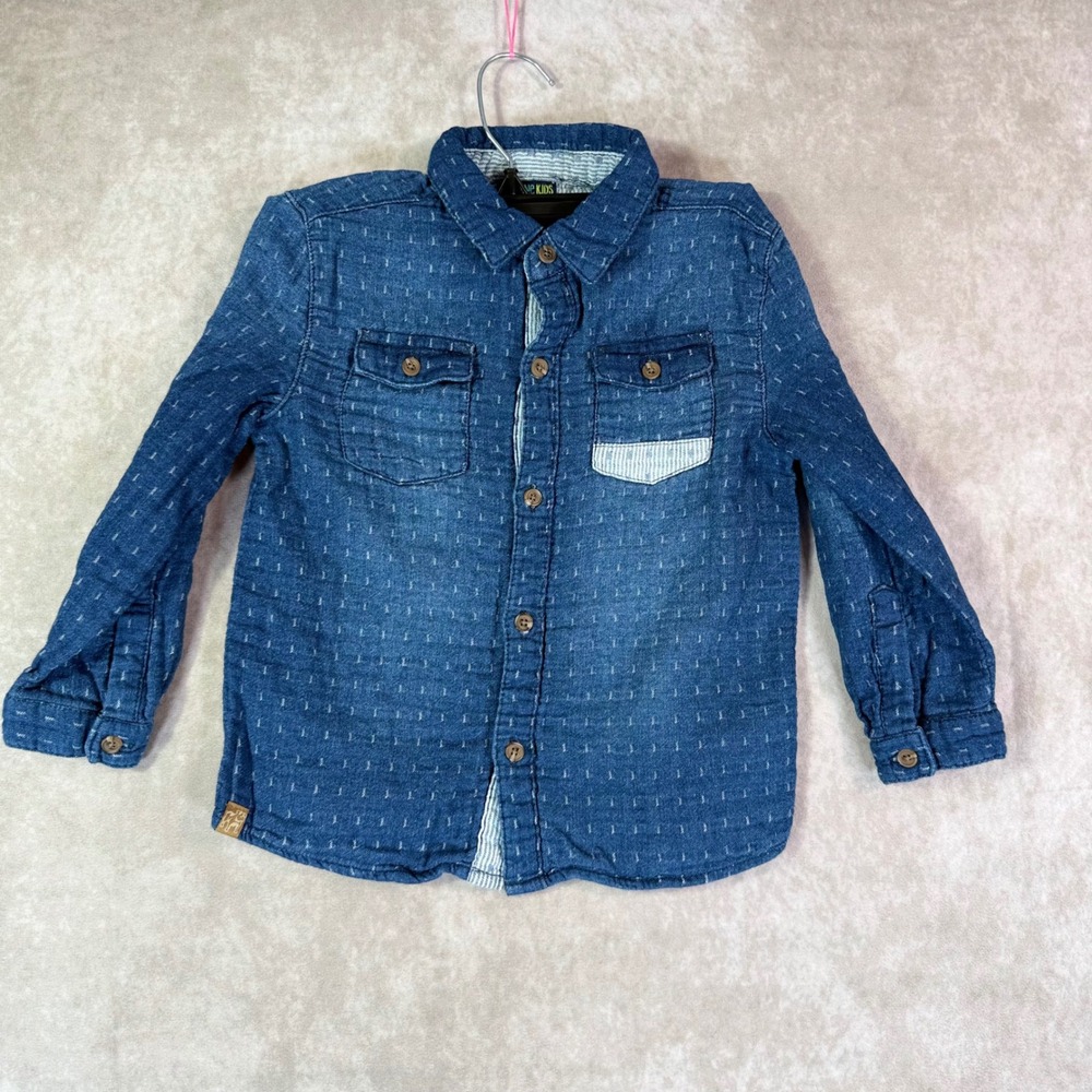 Genuine Kids OshKosh Button Down Boys 5T Blue Dash Textured Roll Tab Long Sleeve